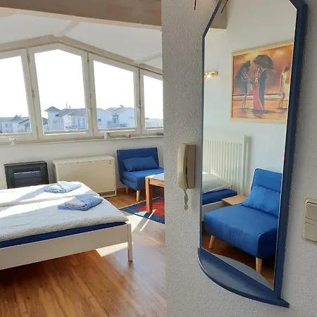Vm17: Meerblick + Ostsee + 2019 Renoviert = Urlaub *