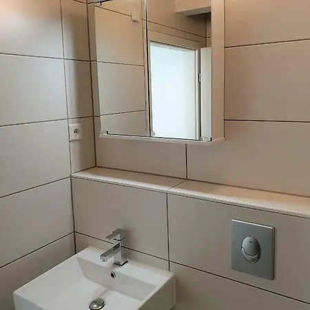 Apartment Vm17: Meerblick + Ostsee + 2019 Renoviert = Urlaub Sassnitz